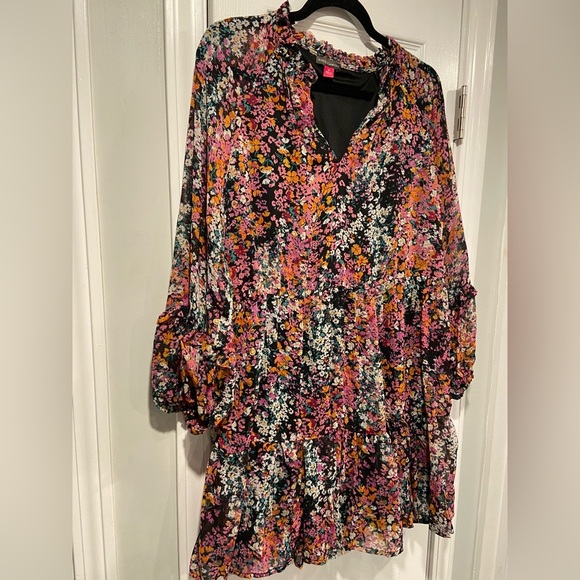 NWT Vince Camuto Size M Black Floral Ruffle Flowy Long Sleeve Sheer Mini Dress - Picture 2 of 13
